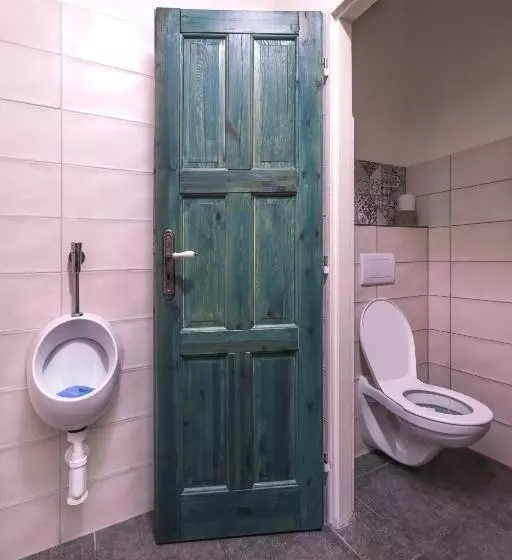 Retkeilymaja Castle Wall Inn