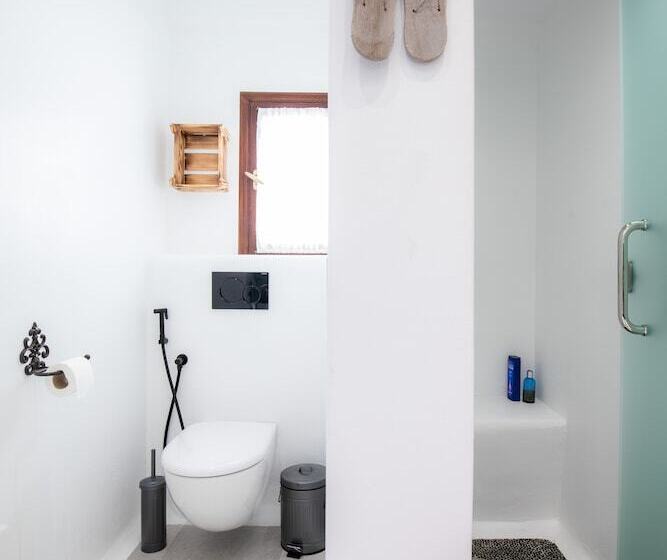 Arco Naxos Luxury Apartments