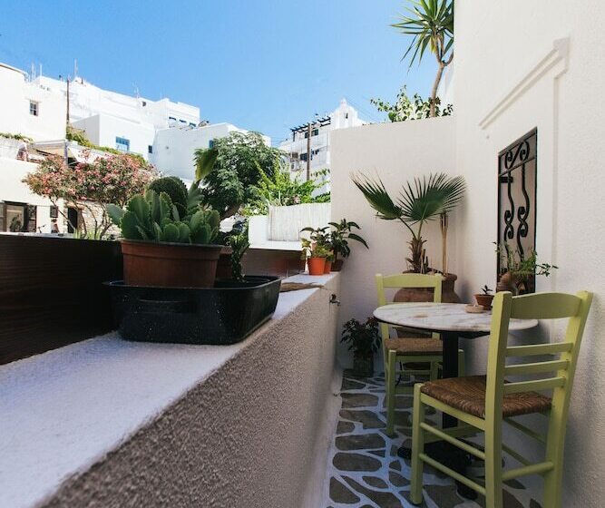 Arco Naxos Luxury Apartments