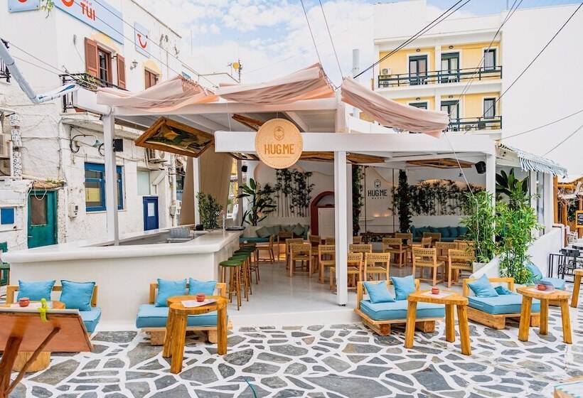 Arco Naxos Luxury Apartments