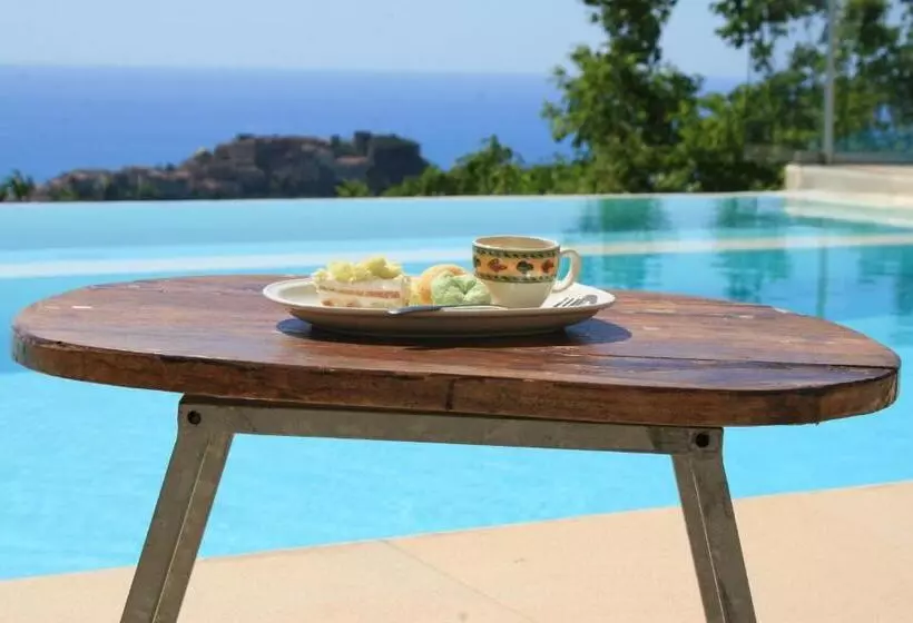 تختخواب و صبحانه Il Podere Dell Angelo Old Country House