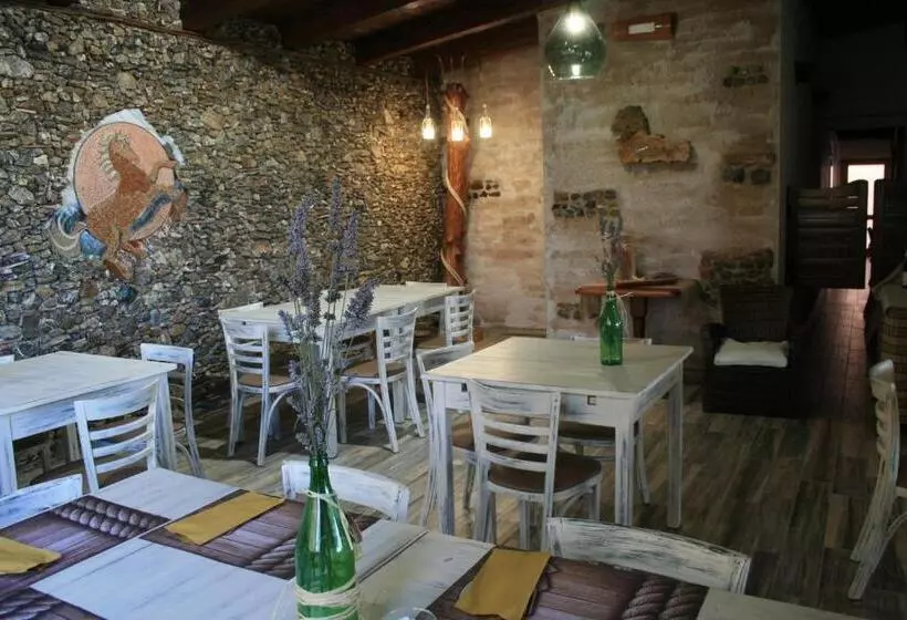 تختخواب و صبحانه Il Podere Dell Angelo Old Country House