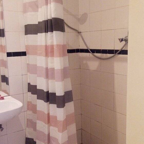 تختخواب و صبحانه Residencial Dumas