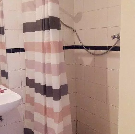 تختخواب و صبحانه Residencial Dumas