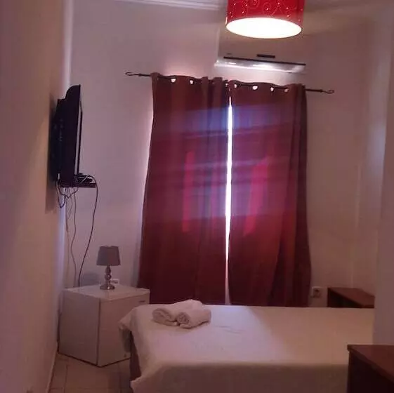 تختخواب و صبحانه Residencial Dumas