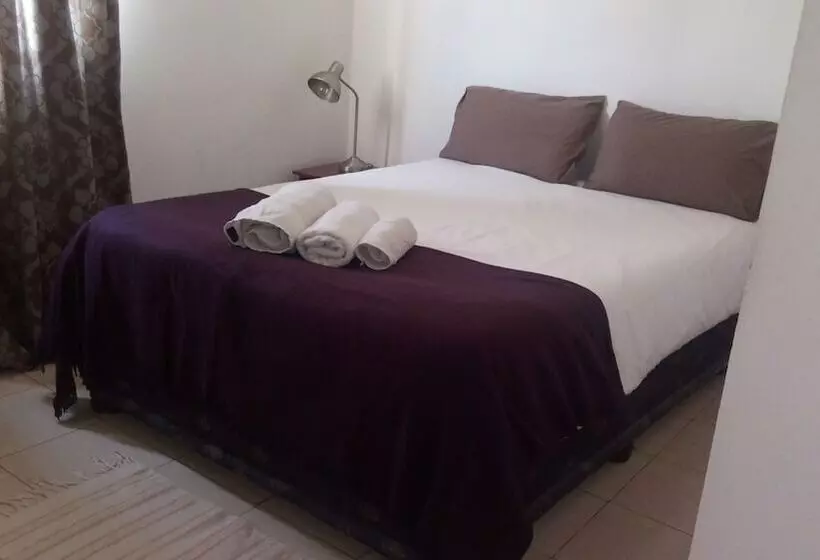 تختخواب و صبحانه Residencial Dumas