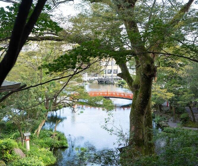 Guest House Kikusui Mount Fuji   Hostel