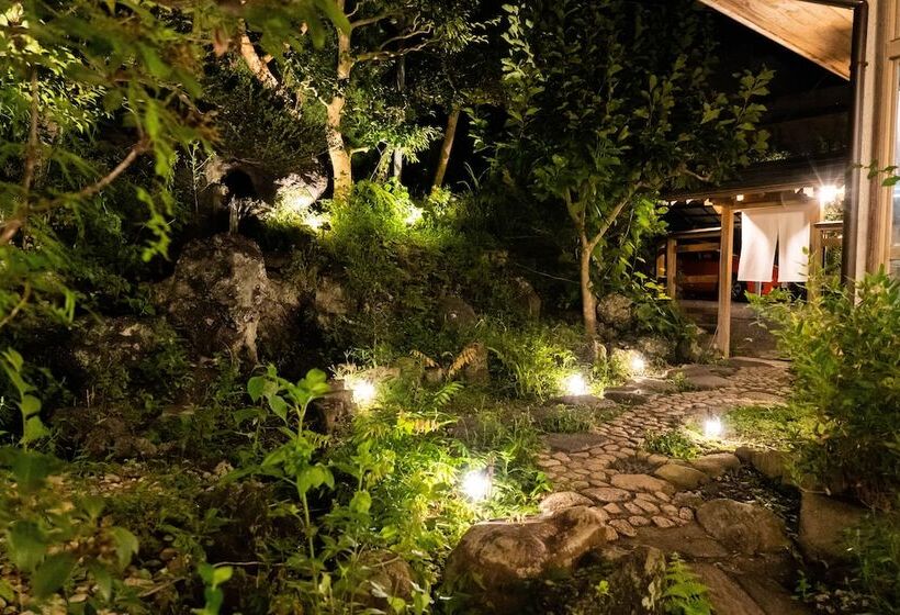 Guest House Kikusui Mount Fuji   Hostel