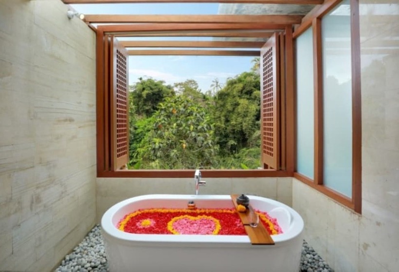 Отель Aksari Luxury Resort & Spa Ubud By Ini Vie Hospitality