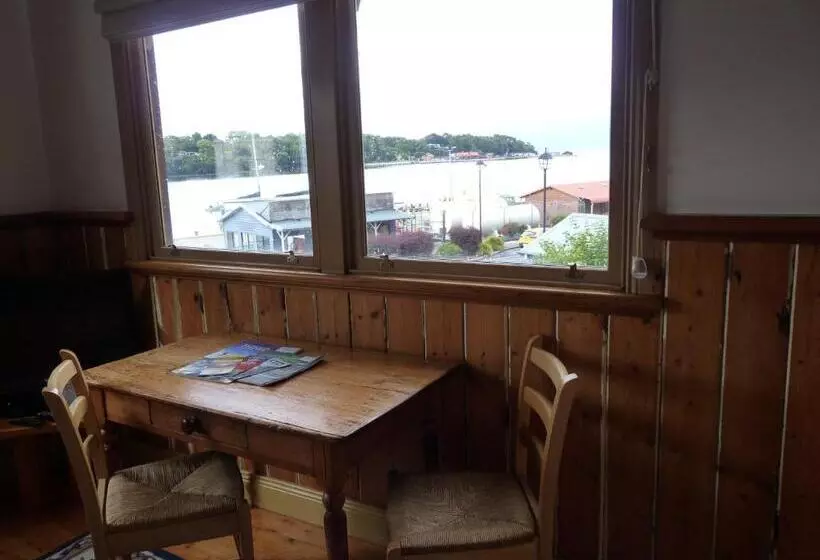 ホテル Bushmans Cafe