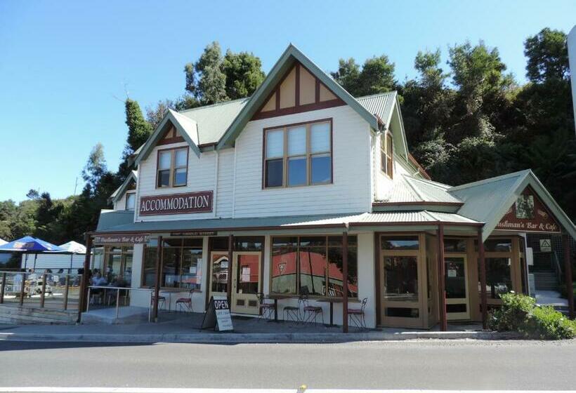 فندق Bushmans Cafe