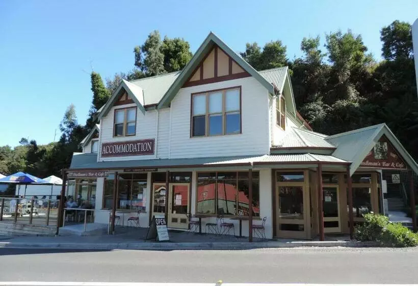 ホテル Bushmans Cafe