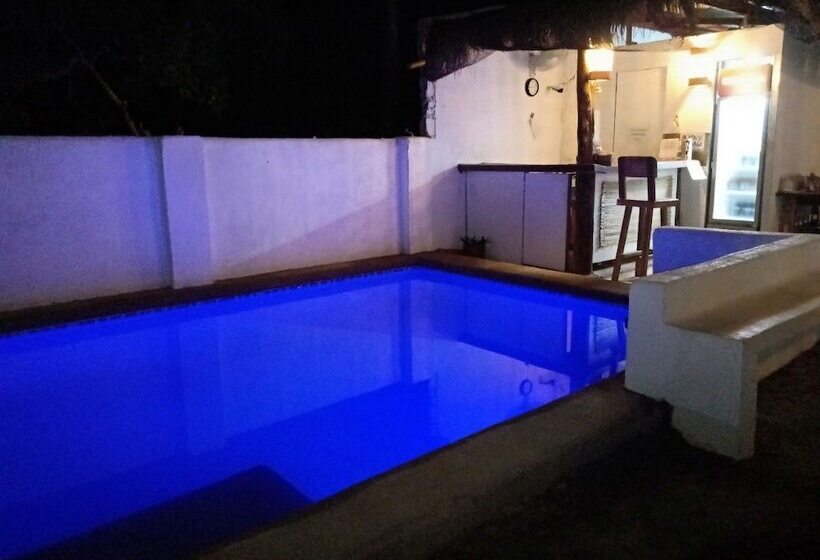 هتل Casa Montemar Heights