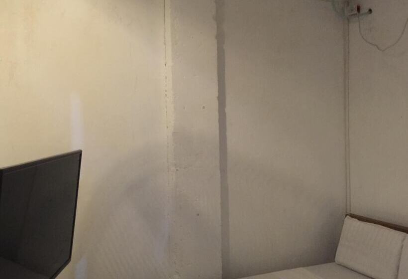 هتل Casa Montemar Heights