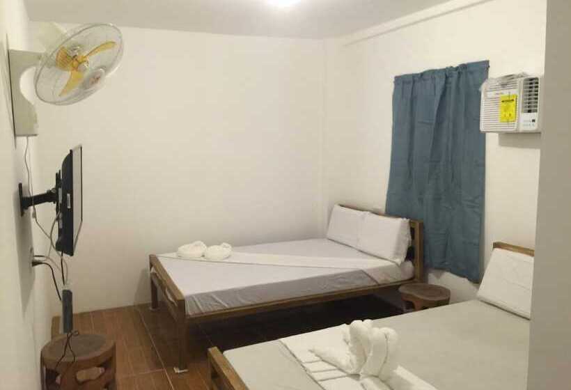 هتل Casa Montemar Heights