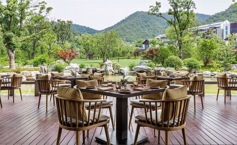 בית מלון כפרי Cordis Dongqian Lake Ningbo