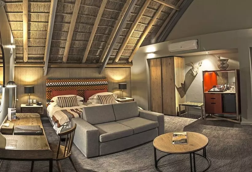 Hotelli Gondwana Family Lodge  Sanbona Wildlife Reserve