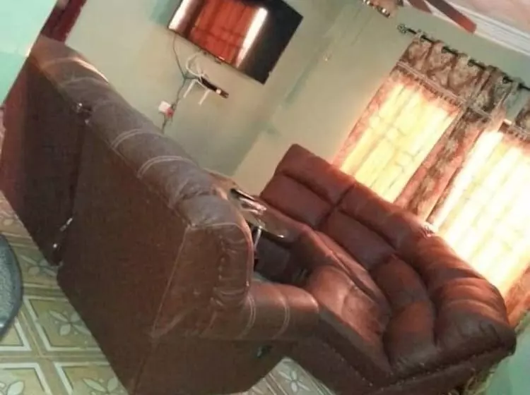 ホテル Gya Son Royal Guesthouse