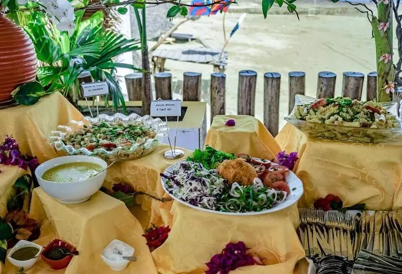 هتل La Fourmi Hôtel