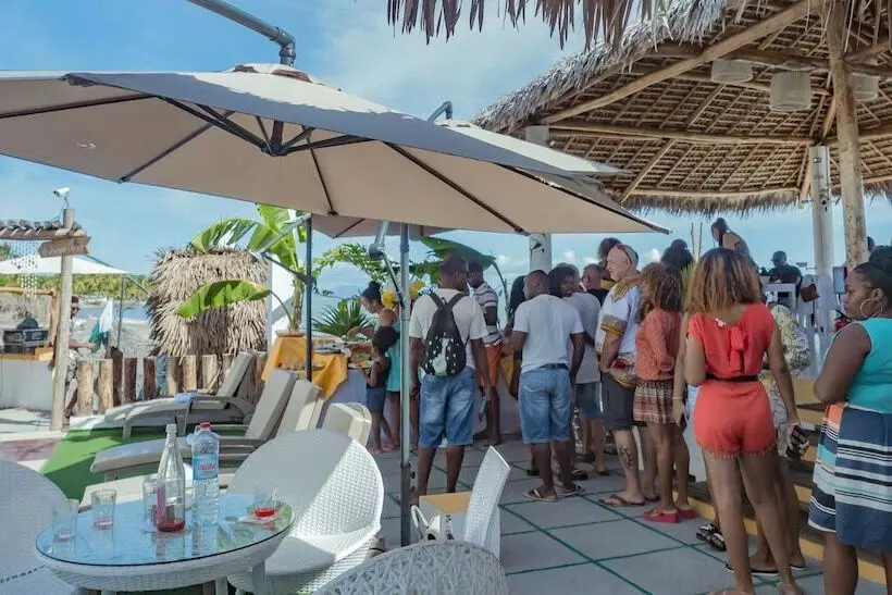 هتل La Fourmi Hôtel