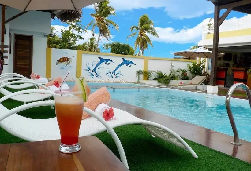 هتل La Fourmi Hôtel