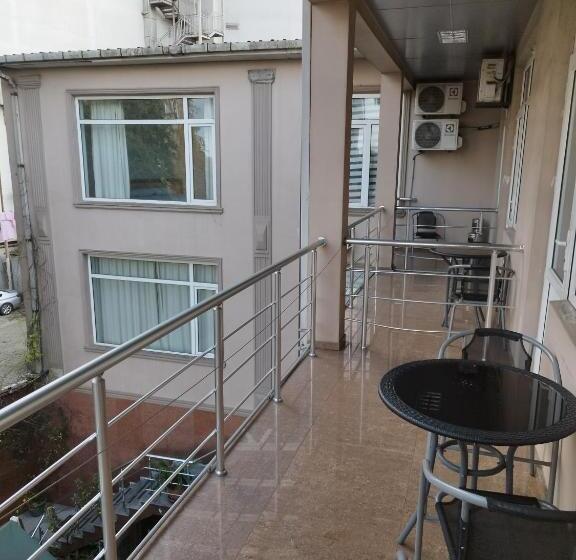 هتل Marseille Palace