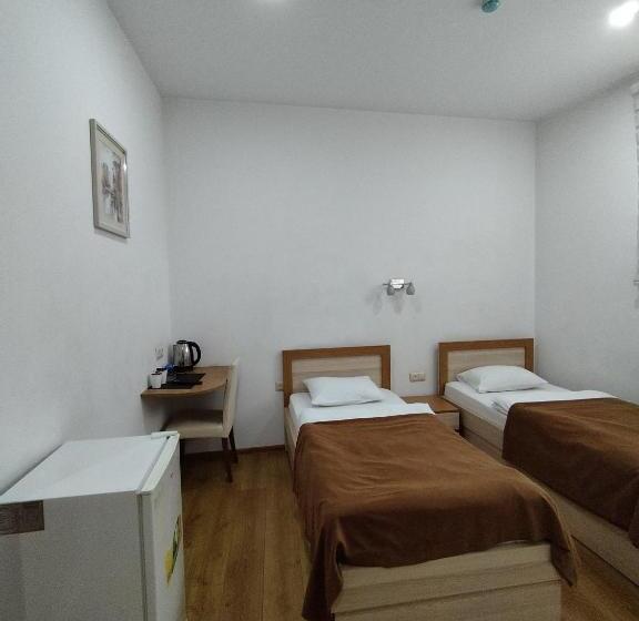 هتل Marseille Palace