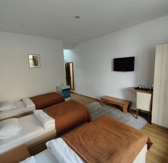 هتل Marseille Palace