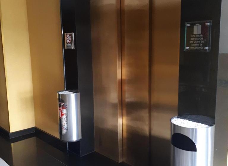 هتل Villas Princess