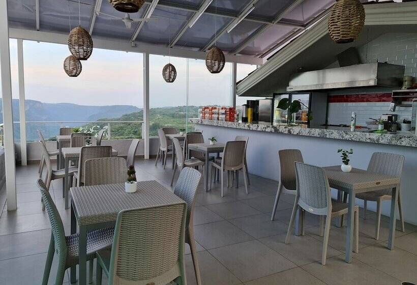 בית מלון כפרי Y Spa Posada Mirador