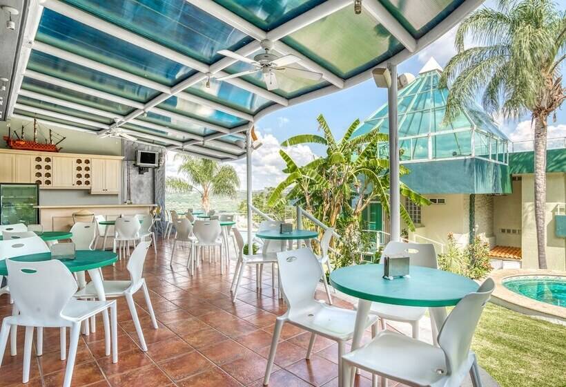 בית מלון כפרי Y Spa Posada Mirador