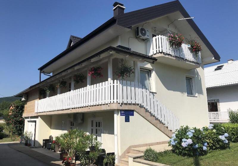 펜션 House Magdic Plitvice