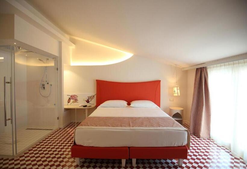 פנסיון Suite Hotel L Oasi Di Riaci