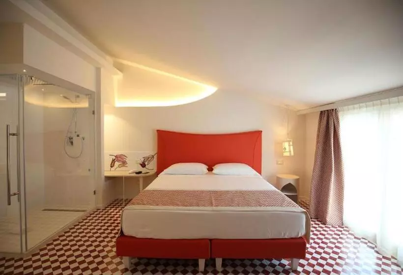 Majatalo Suite Hotel L Oasi Di Riaci