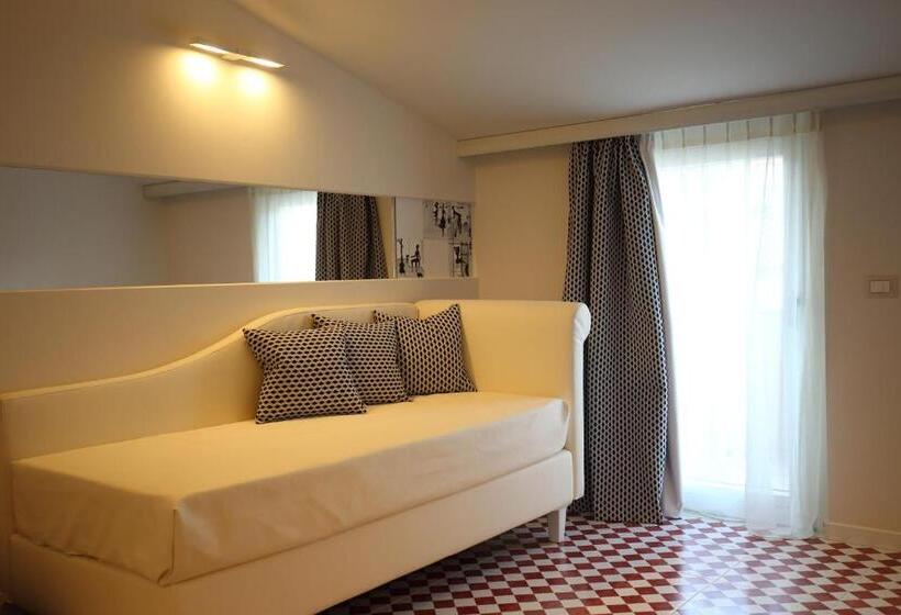 פנסיון Suite Hotel L Oasi Di Riaci