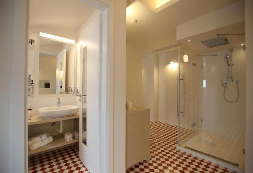 פנסיון Suite Hotel L Oasi Di Riaci