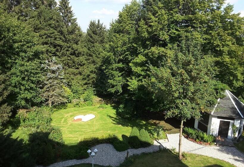 Pension Haus Am Waldesrand