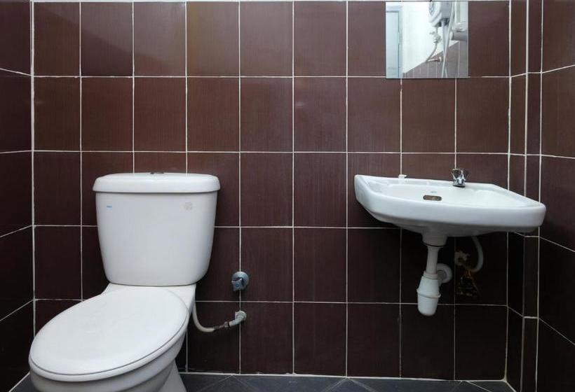 Aj Suite Hotel By Oyo Rooms