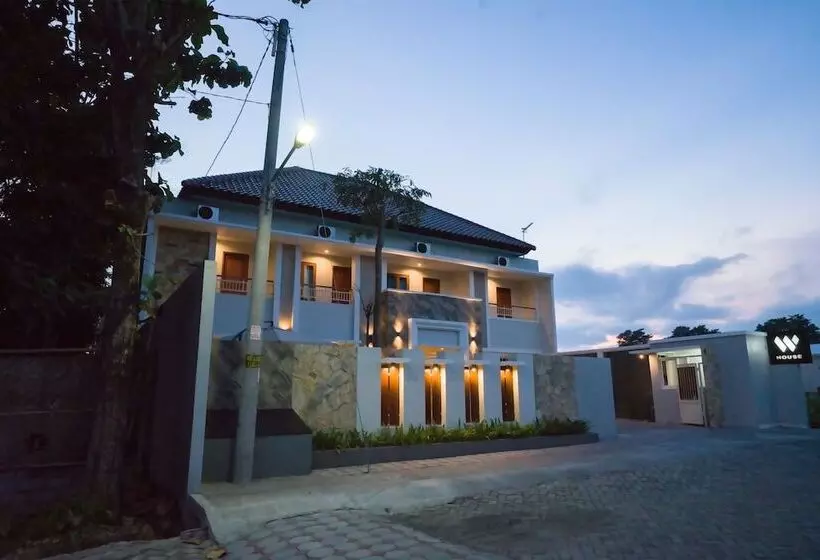 Aamiaismajoitus (B&B) W House