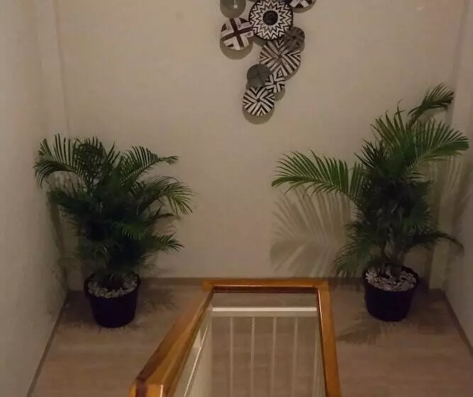 Aamiaismajoitus (B&B) W House