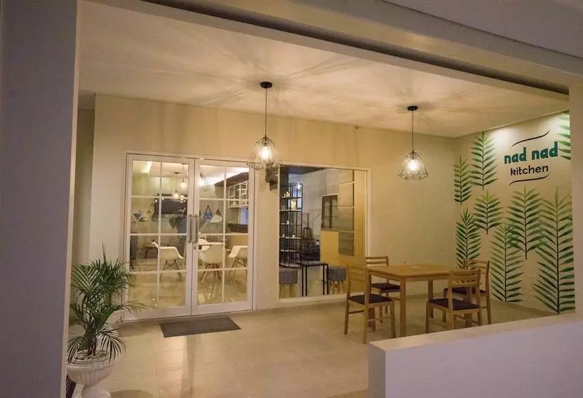 Aamiaismajoitus (B&B) W House