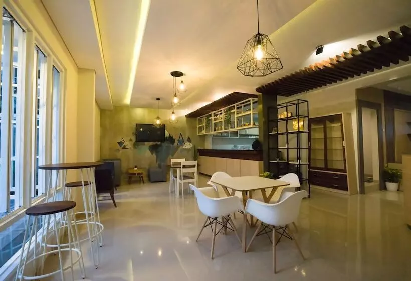 Aamiaismajoitus (B&B) W House