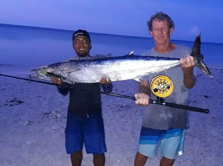 ホテル Laba Laba Bungalow