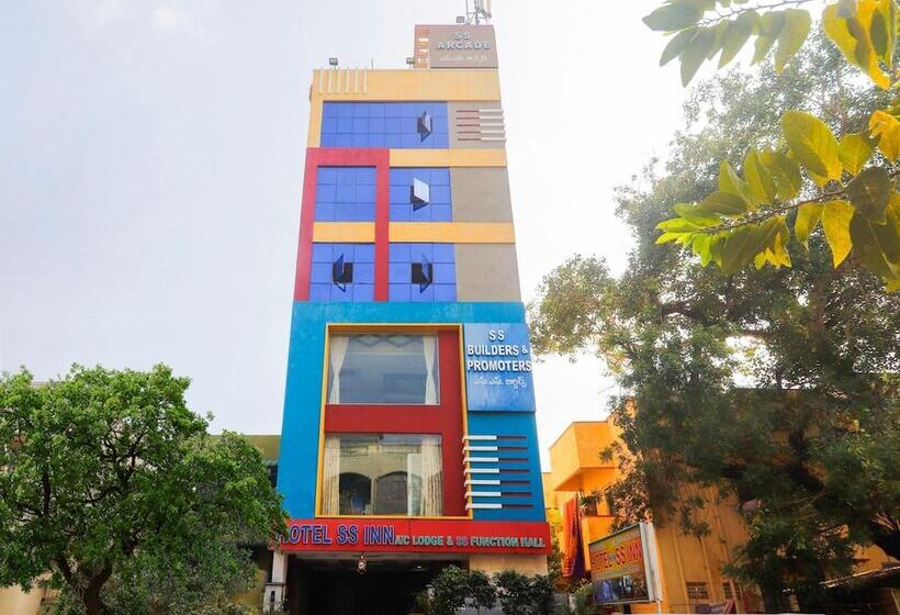 Iroomz Hotel New Ss Inn