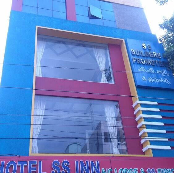 Iroomz Hotel New Ss Inn