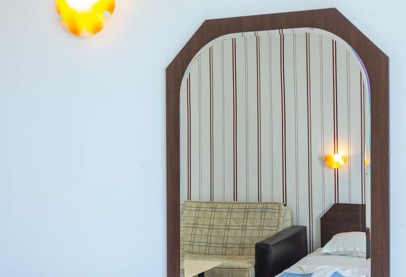 펜션 Dafinka Guest House