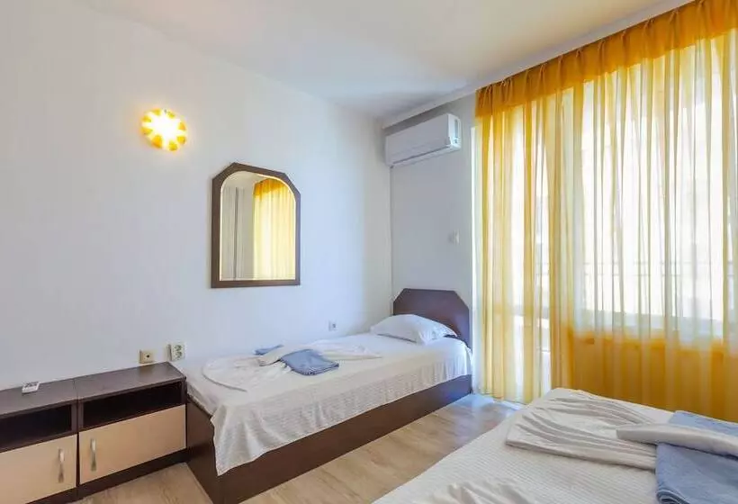 Majatalo Dafinka Guest House