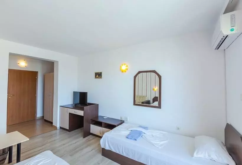 Majatalo Dafinka Guest House