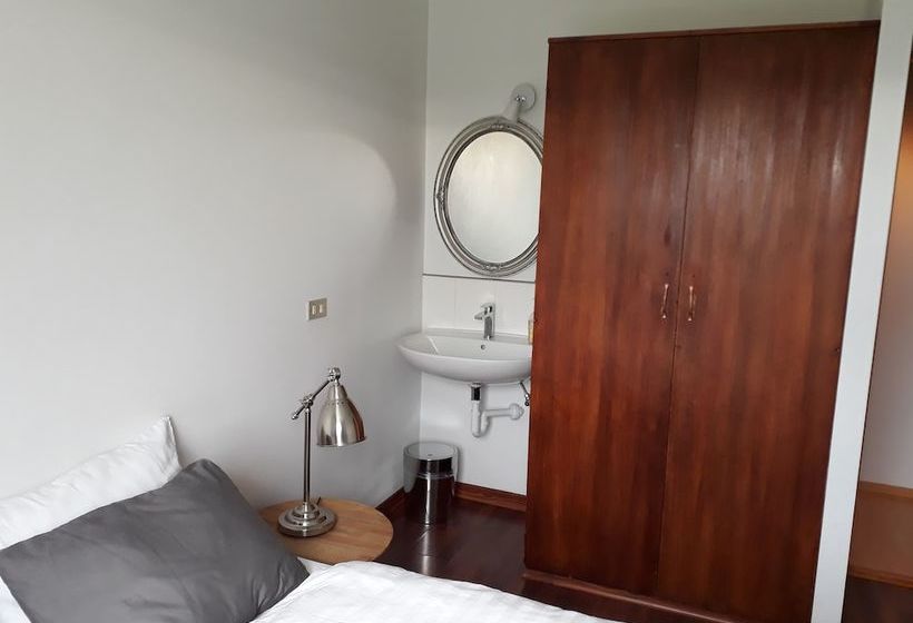 پانسیون Guesthouse Geldingaholt