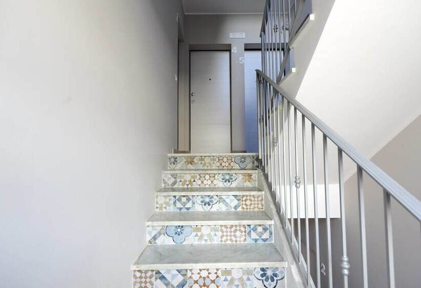 Пансион Miramed Rooms